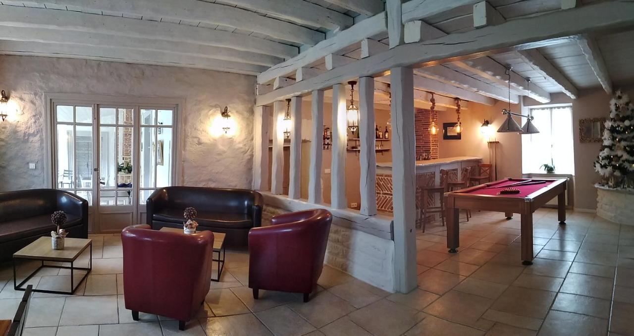 Le Domaine Des Papillons Hotel Beaujeu-Saint-Vallier-et-Pierrejux Luaran gambar